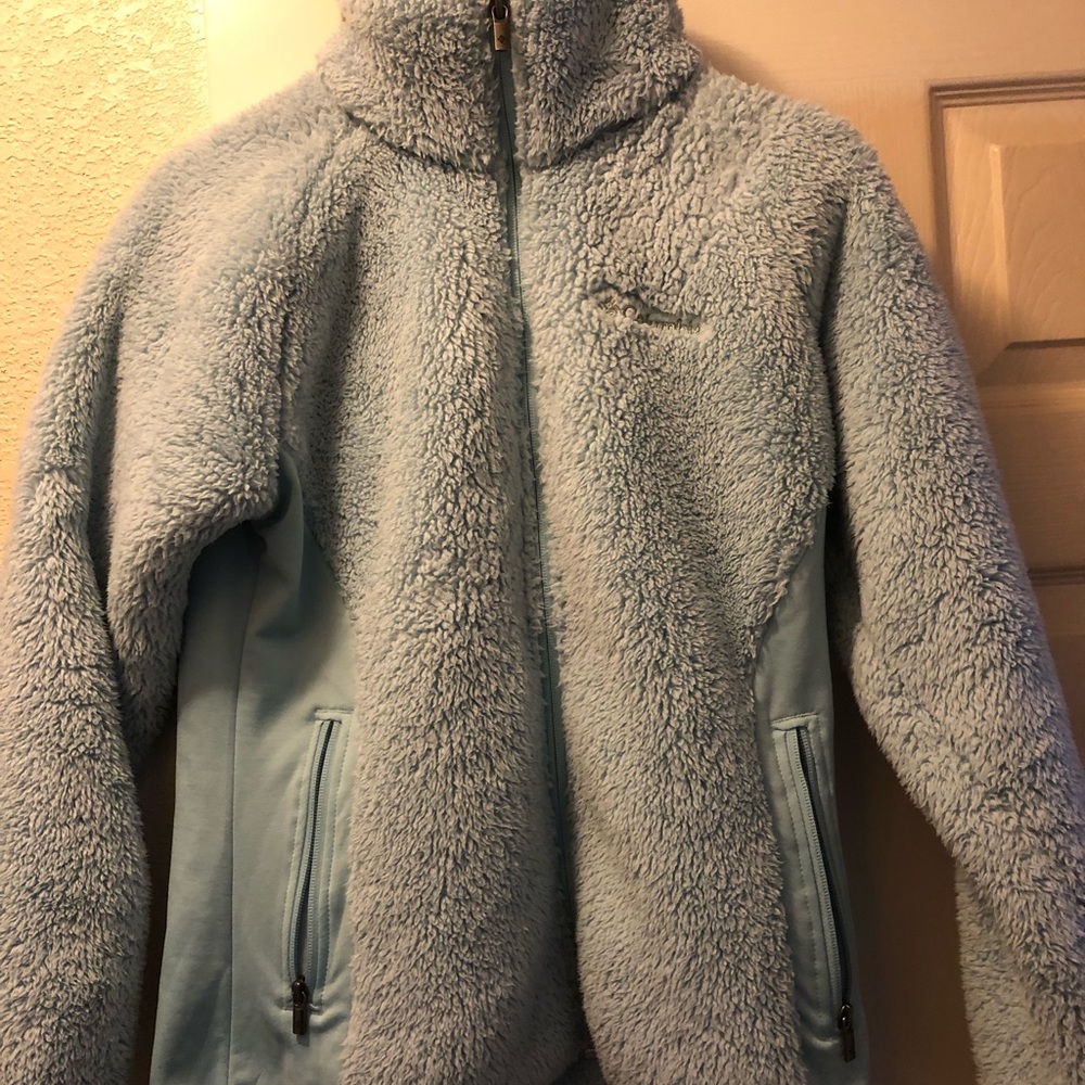 Woman’s Columbia Soft Jacket